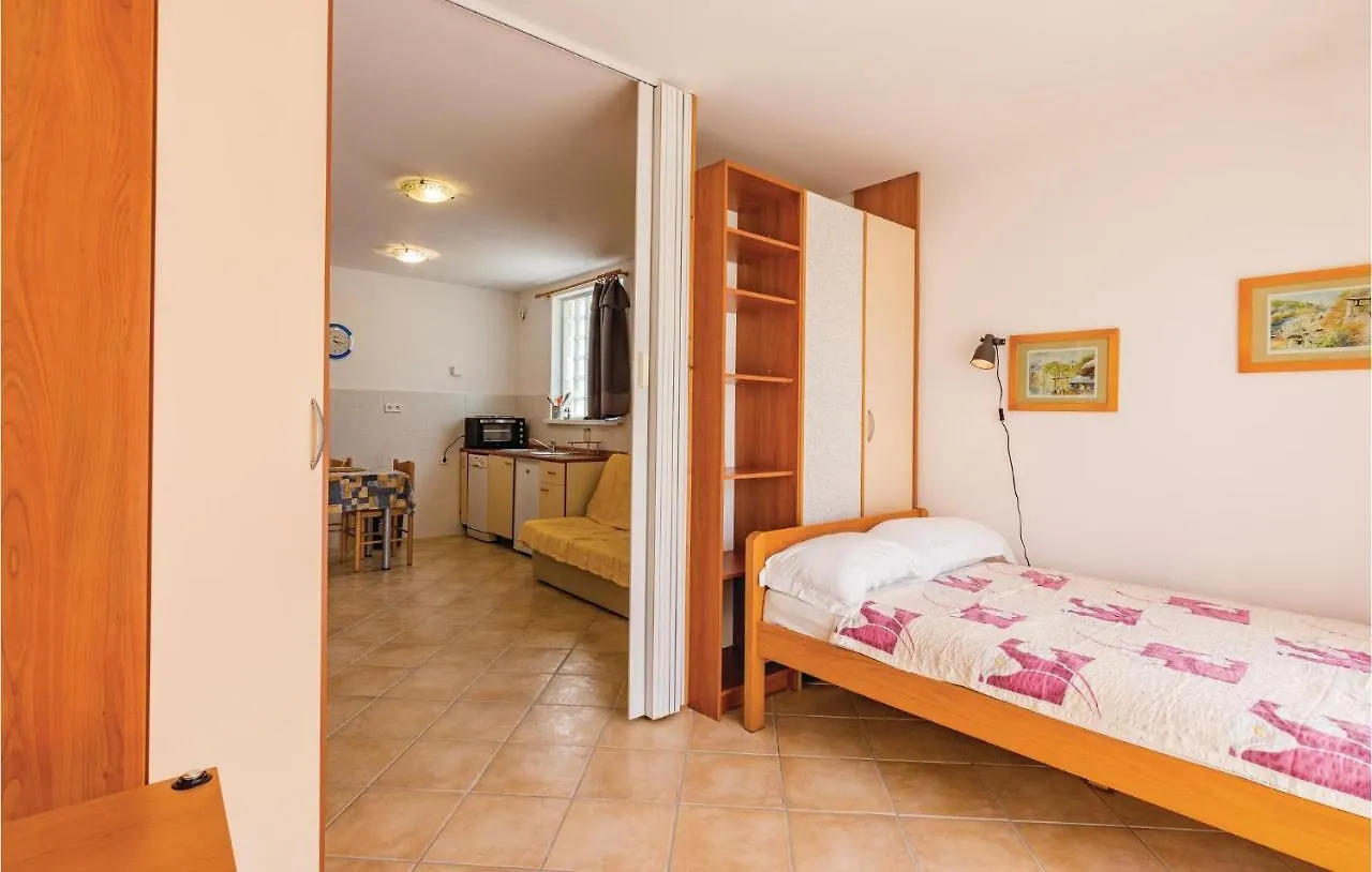 Amazing Apartment In Stinjan With Wifi 0*,  Croatia