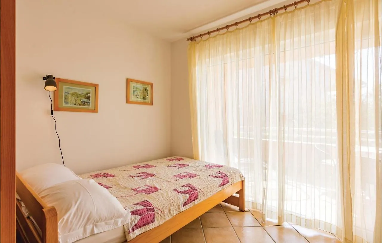 Amazing Apartment In Stinjan With Wifi Croatia